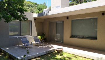 WhatsApp Image 2025-10-16 at 16.23.37 1.jpeg